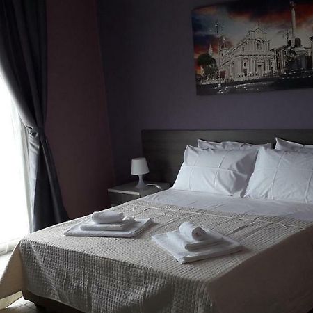 Bed and Breakfast Borgo Palombaio 2 à Catane Extérieur photo
