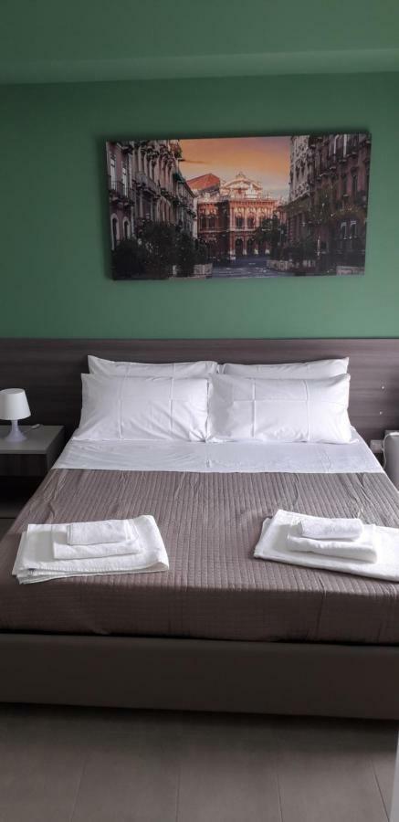 Bed and Breakfast Borgo Palombaio 2 à Catane Extérieur photo