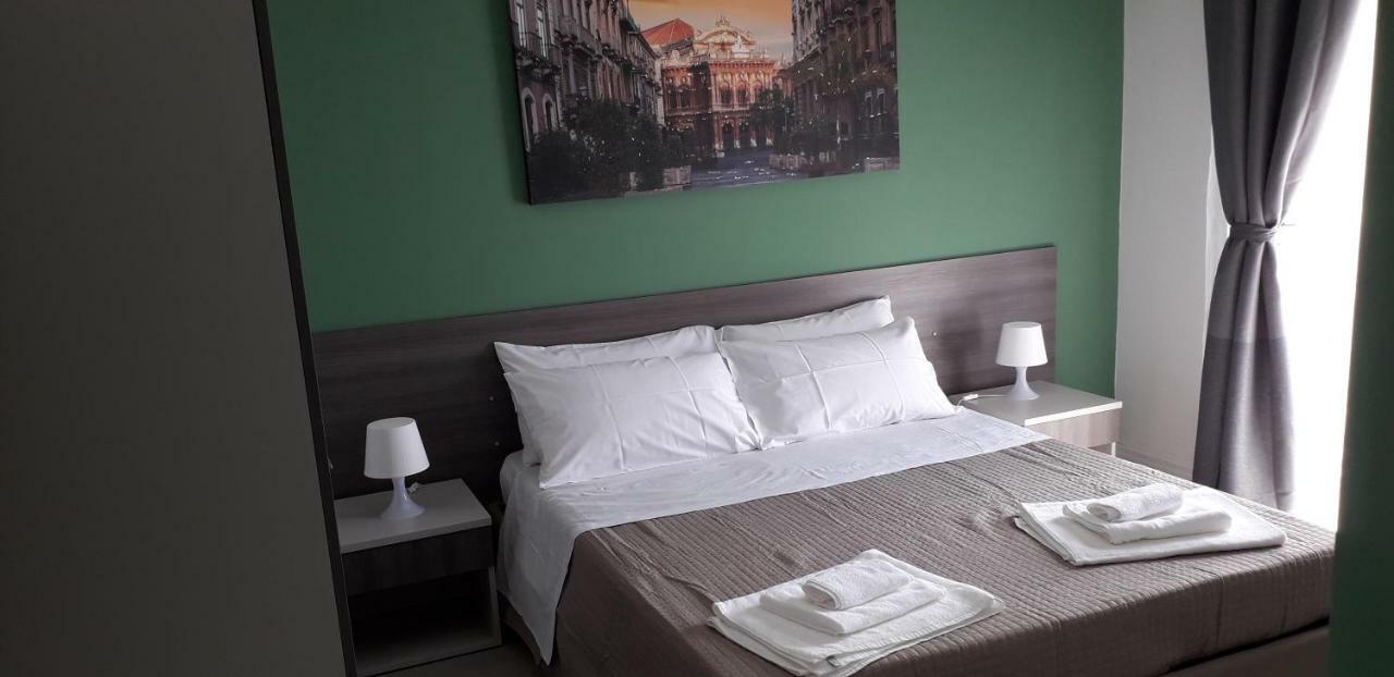 Bed and Breakfast Borgo Palombaio 2 à Catane Extérieur photo